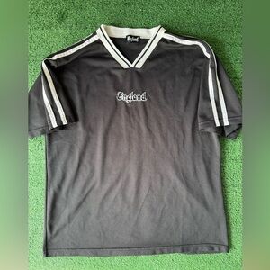 Y2K England black & white striped jersey Size XL, measurements in pics